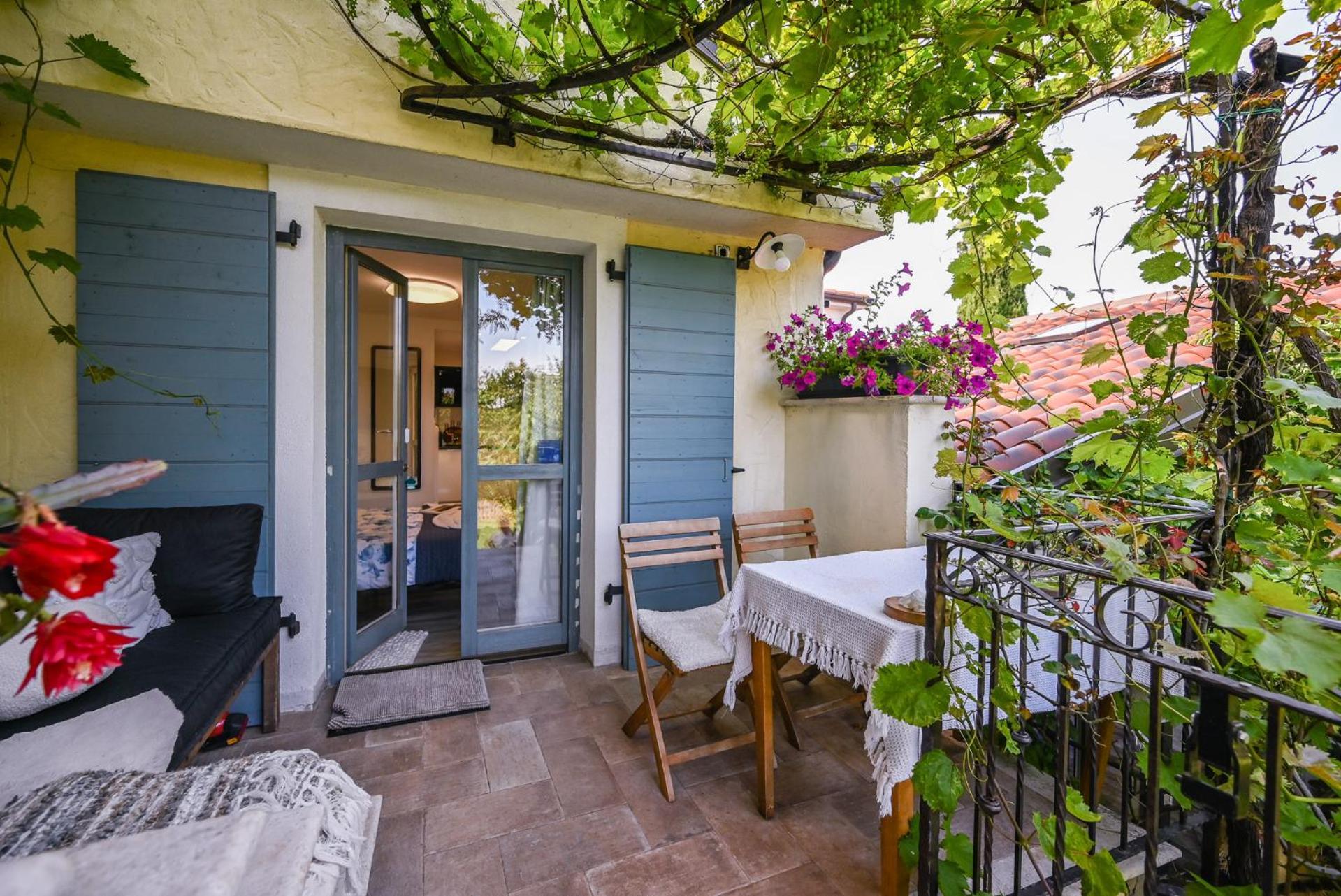 Apartma Medosi Izola Bagian luar foto
